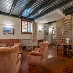 Apartmán Guesthost - Palazzo Costaguti In The Heart Of *
