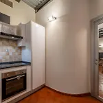 Guesthost - Palazzo Costaguti In The Heart Of Apartmán *