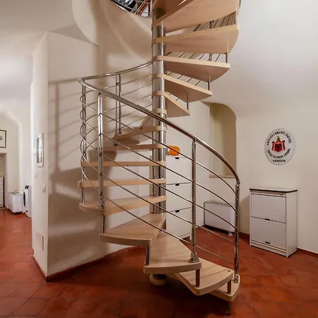 Guesthost - Palazzo Costaguti In The Heart Of Rom