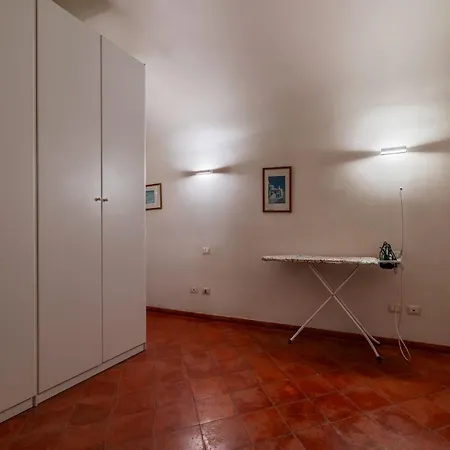 Lejlighed Guesthost - Palazzo Costaguti In The Heart Of Rom